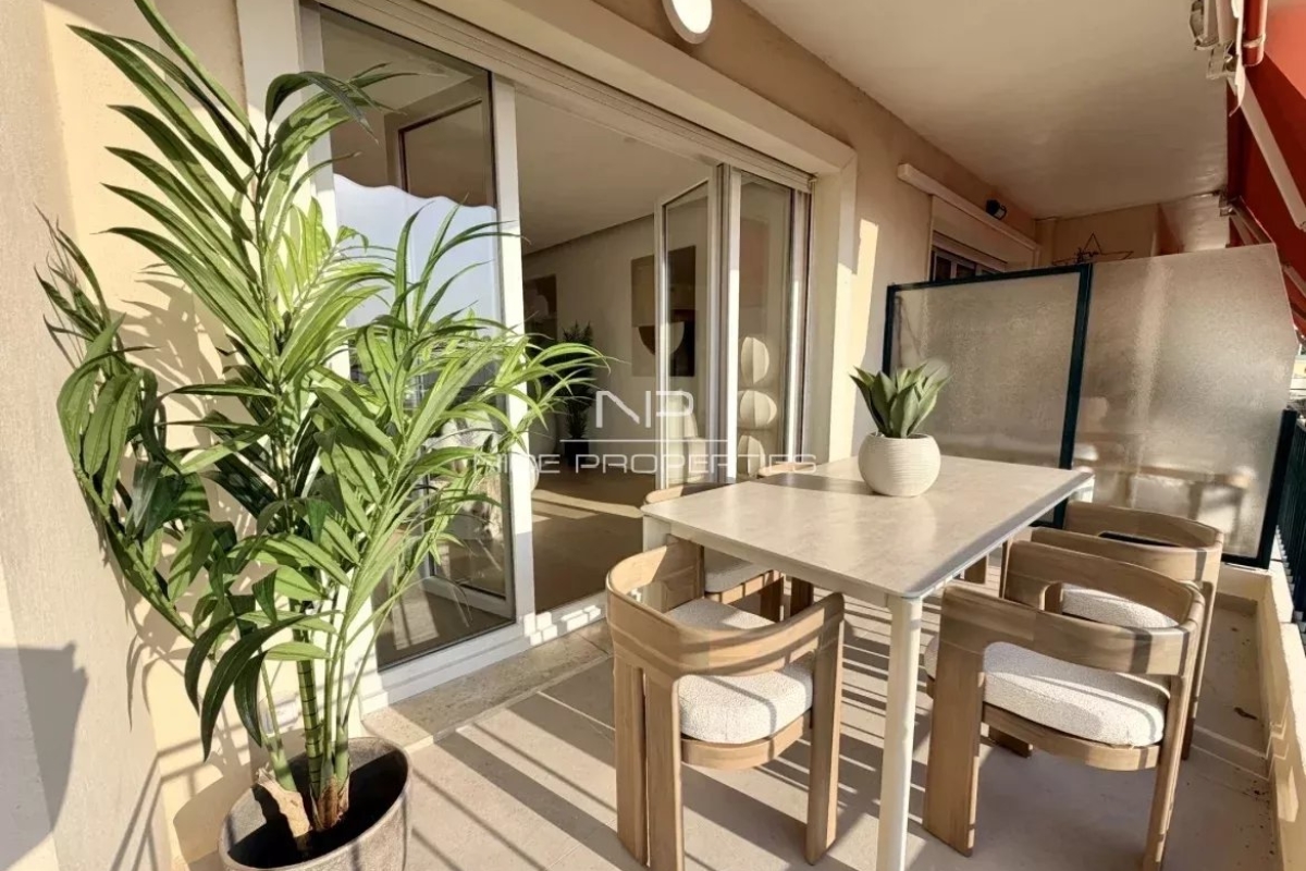 Luxury Apartment for sale in Nice, 1 045 000 €, Photo 4