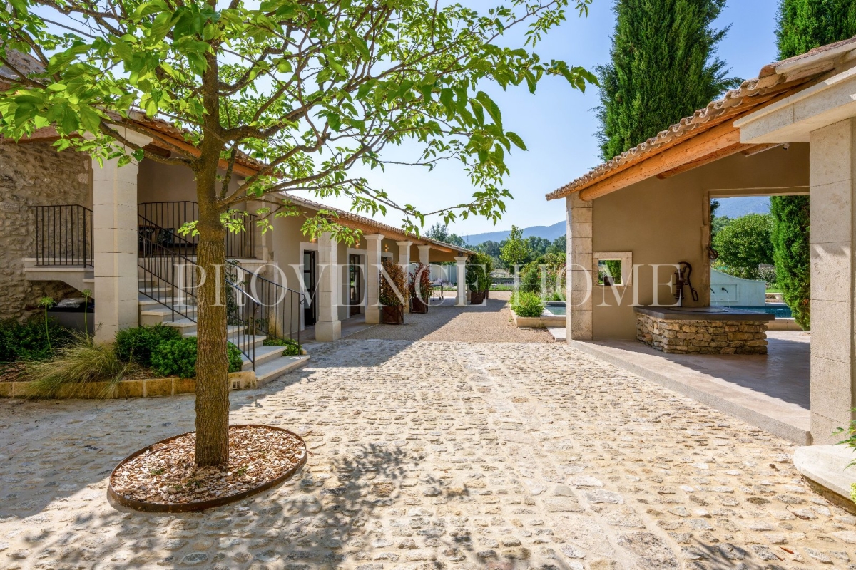 Luxury House for sale in Oppède, 4 950 000 €, Photo 4