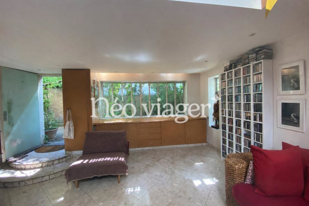 Maison de luxe à vendre à Paris 12ème, 240 000 €, Photo 2