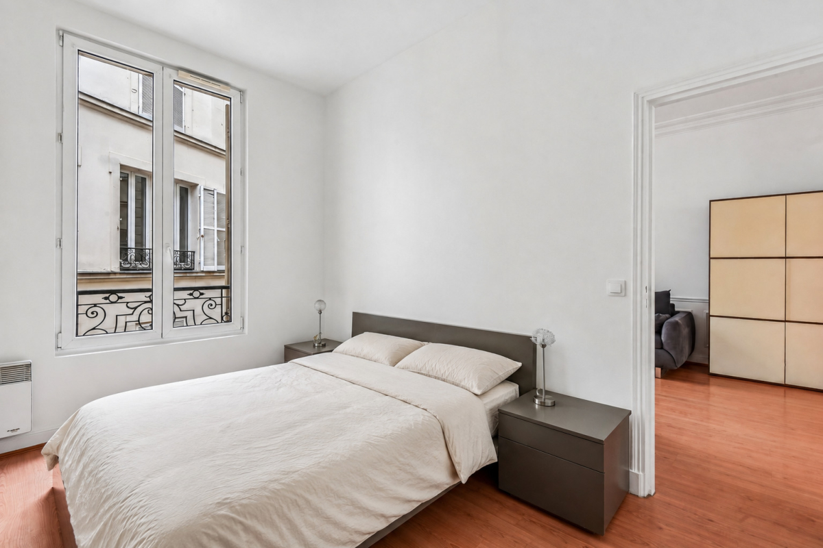 Luxury Apartment for sale in Paris 8ème, 650 000 €, Photo 3