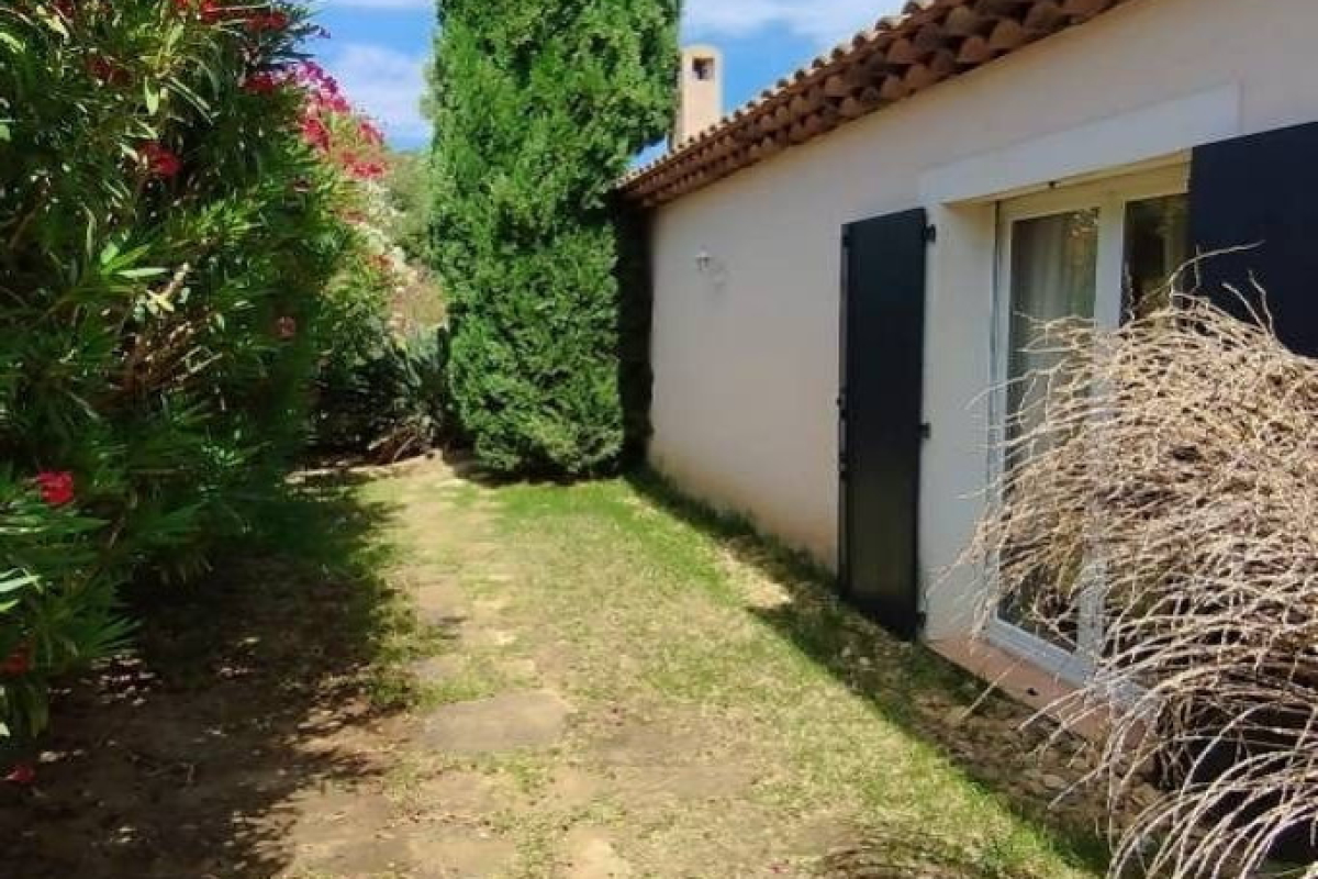 Luxury House for sale in Cavalaire-sur-Mer, 995 000 €, Photo 6