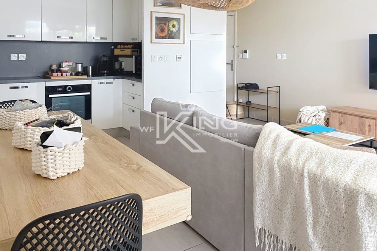 Appartement de luxe à vendre à Fréjus, 375 000 €, Photo 7