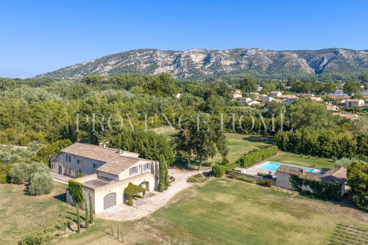 Luxury House for sale in Taillades, 1 450 000 €, Photo 1