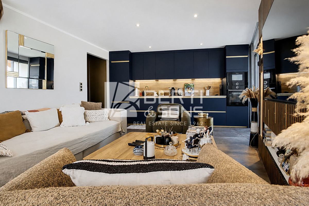 Appartement de luxe à vendre à Mandelieu-la-Napoule, 648 000 €, Photo 2
