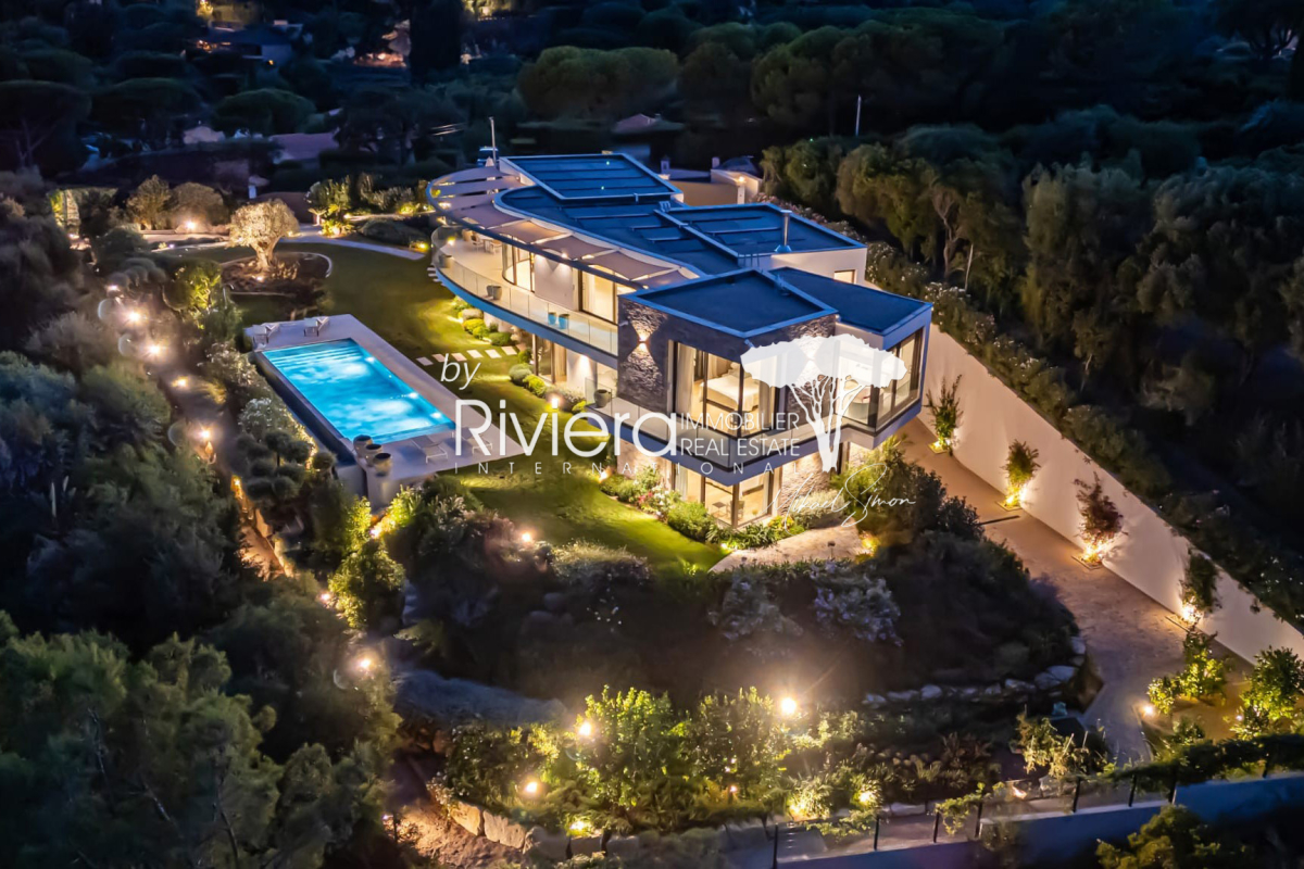 Luxury House for sale in Cavalaire-sur-Mer, 6 340 000 €, Photo 2