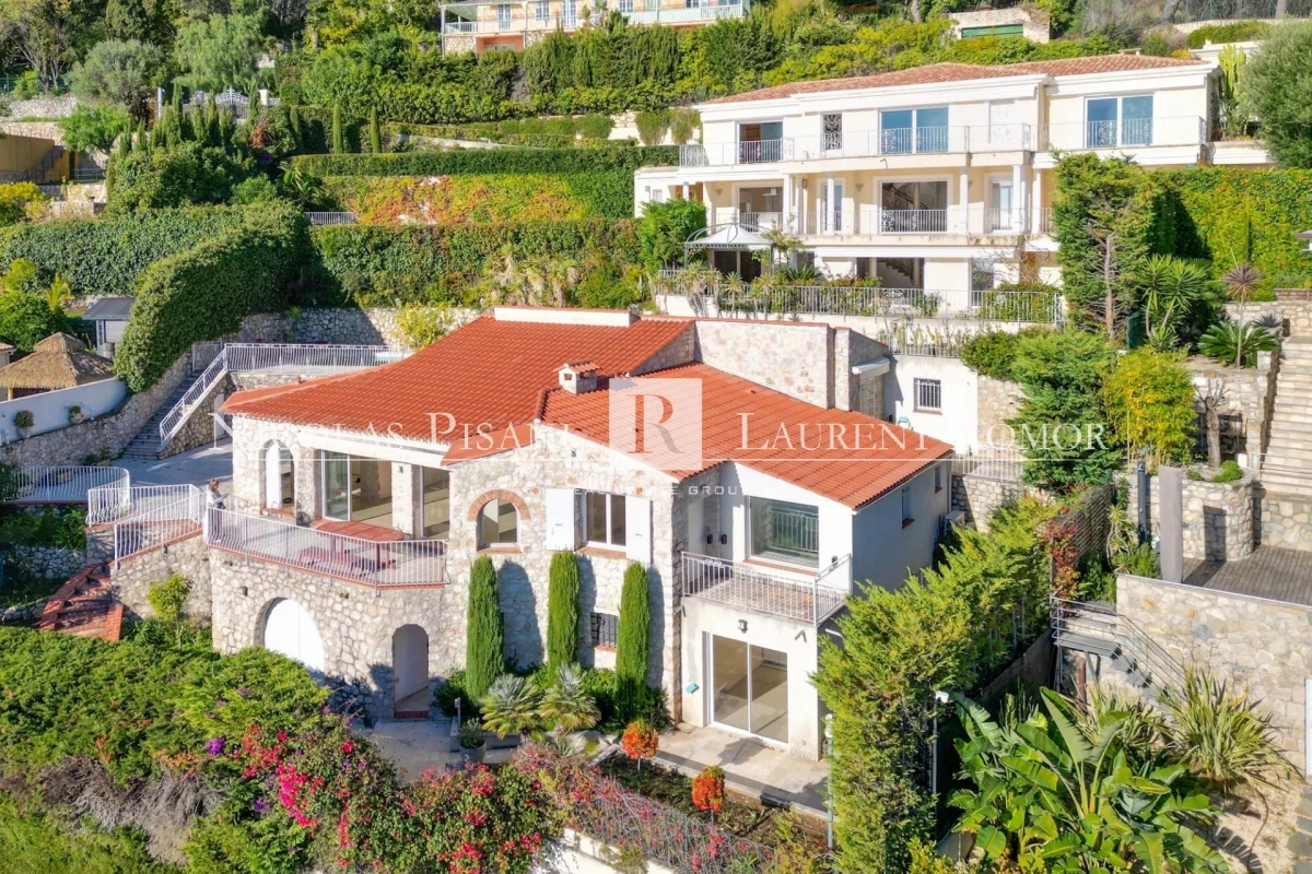 Maison de luxe à vendre à Roquebrune-Cap-Martin, 2 950 000 €, Photo 2