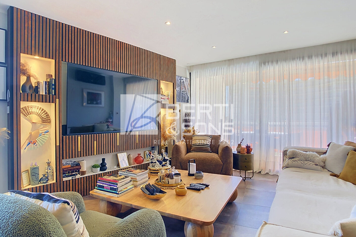 Appartement de luxe à vendre à Mandelieu-la-Napoule, 648 000 €, Photo 3