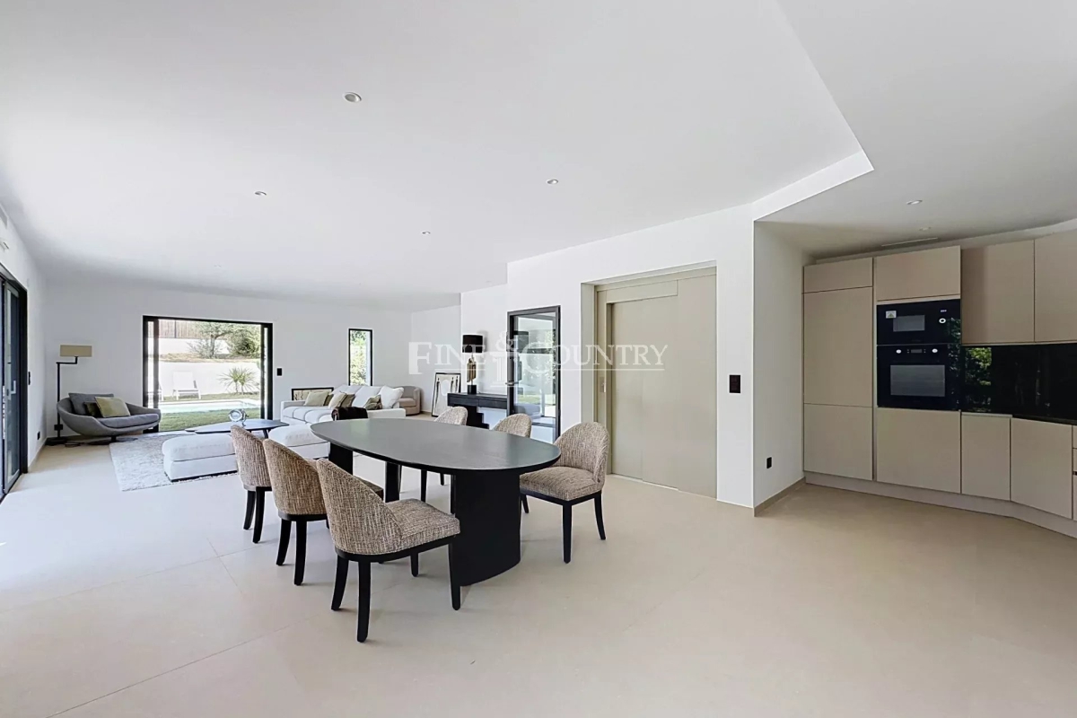 Maison de luxe à vendre à Mougins, 1 375 000 €, Photo 5