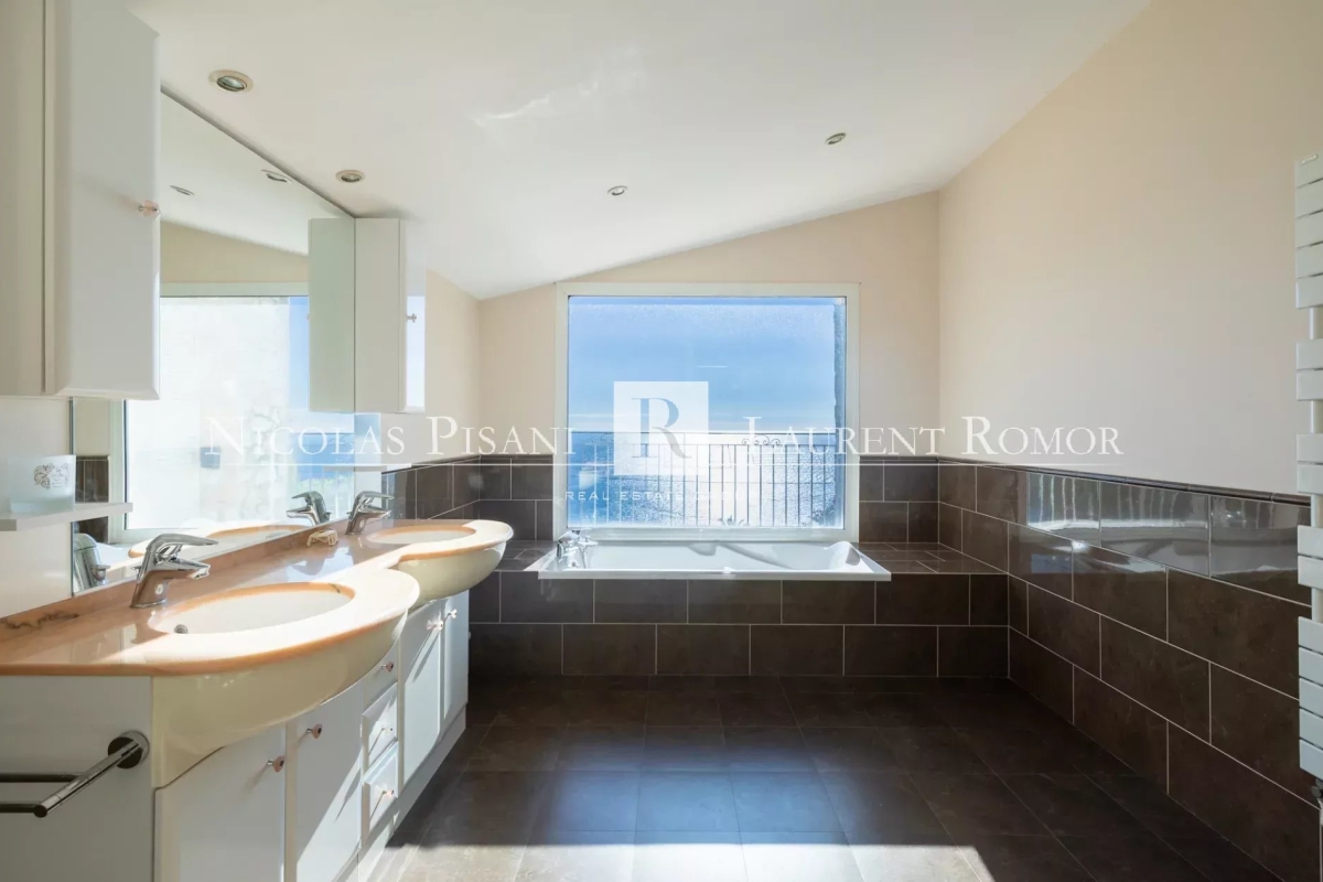 Maison de luxe à vendre à Roquebrune-Cap-Martin, 2 950 000 €, Photo 6