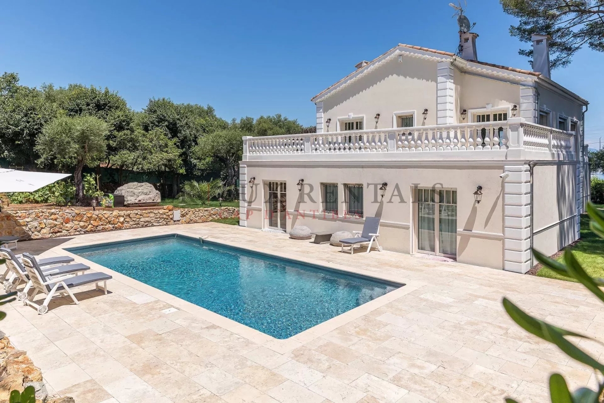 Luxury House for sale in Cap d'Antibes, 4 900 000 €, Photo 1