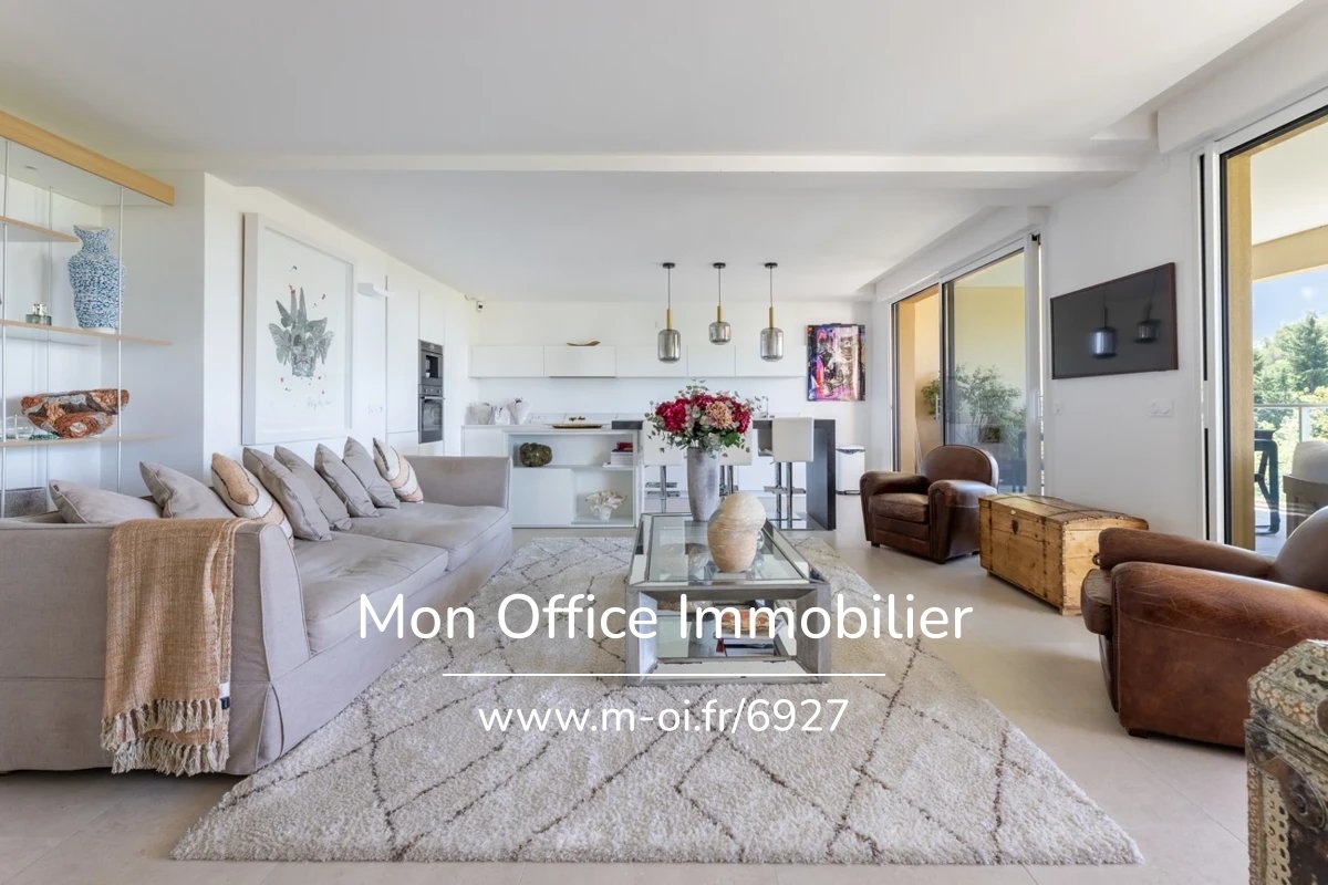 Luxury Apartment for sale in Aix-en-Provence, 815 000 €, Photo 2