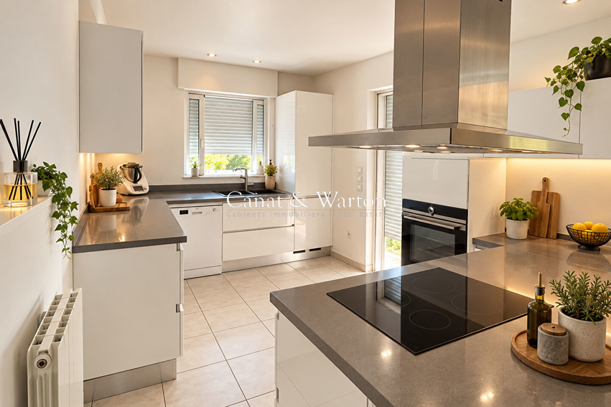 Maison de luxe à vendre à Saint-Raphaël, 949 000 €, Photo 3
