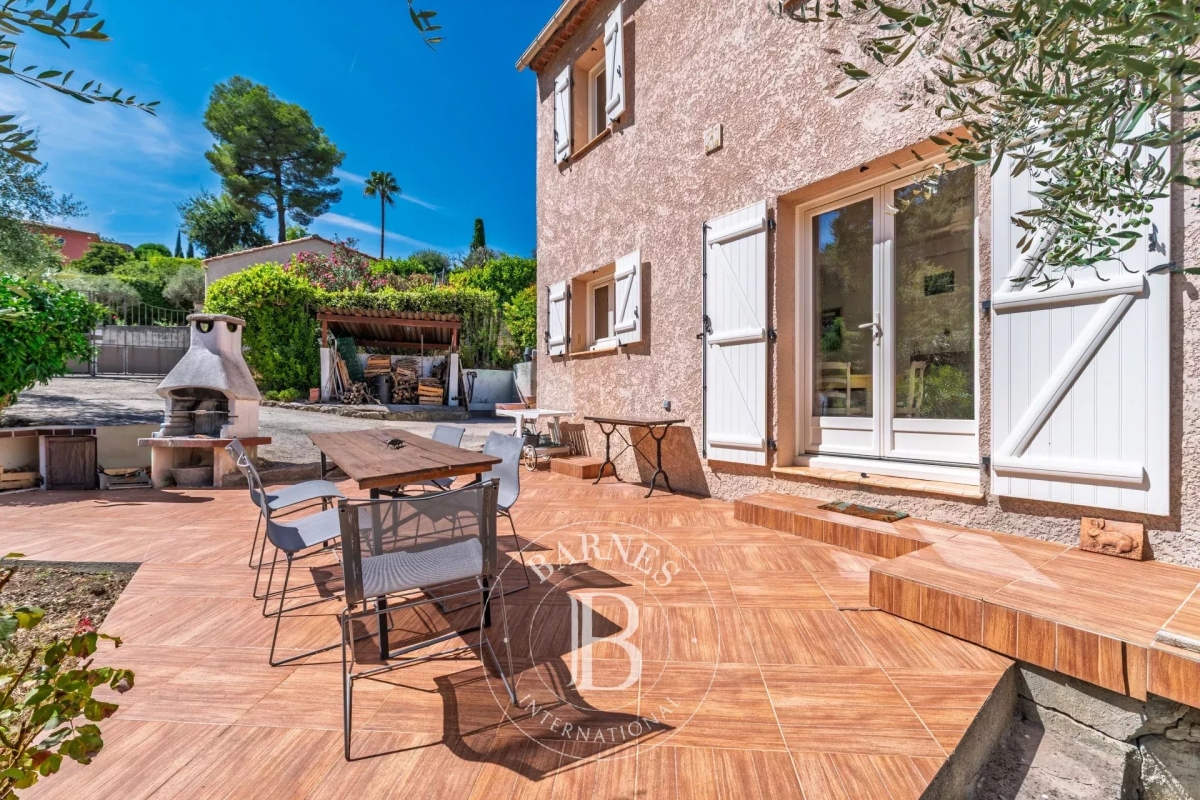 Maison de luxe à vendre à Biot, 610 000 €, Photo 4