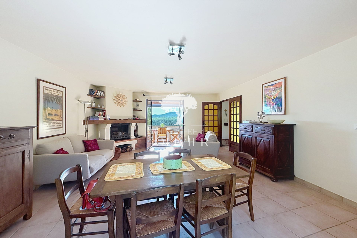 Maison de luxe à vendre à Apt, 265 000 €, Photo 4