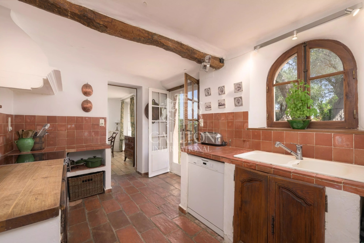 Maison de luxe à vendre à Grasse, 1 100 000 €, Photo 5
