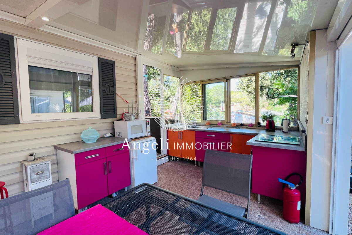 Maison de luxe à vendre à Fréjus, 155 000 €, Photo 5