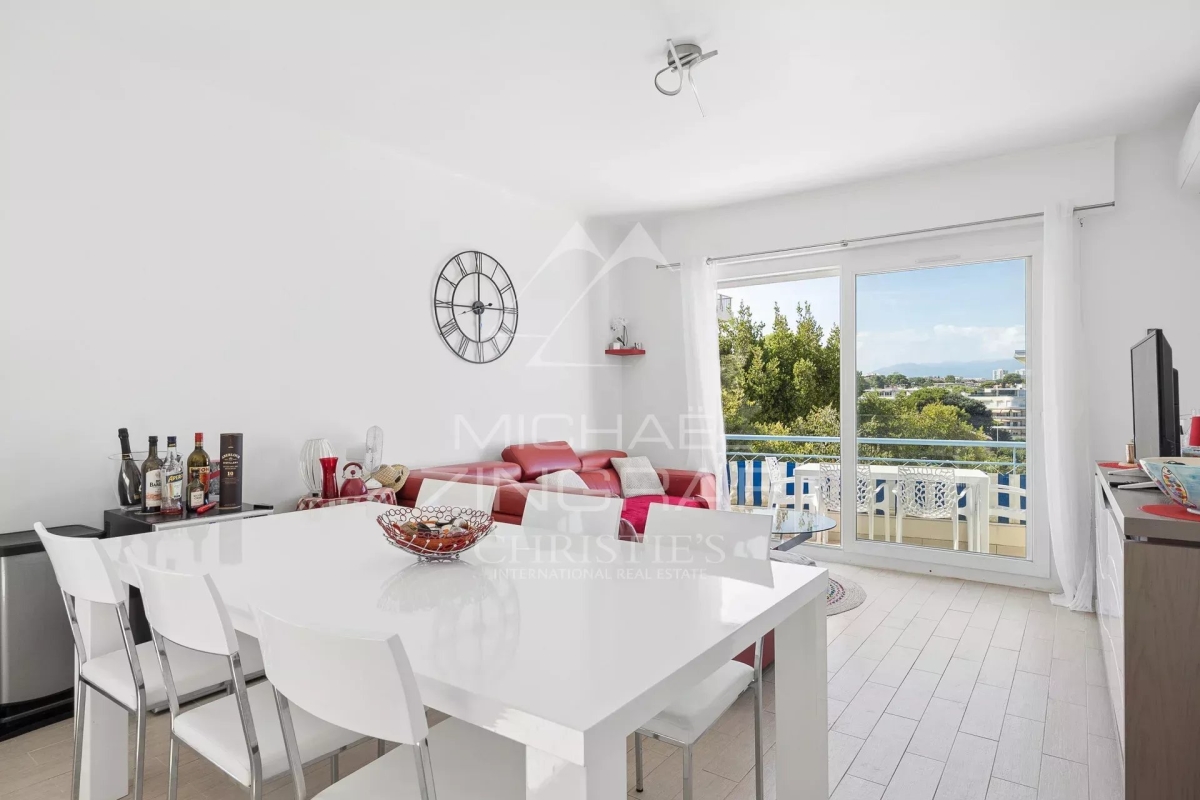 Luxury Apartment for sale in Antibes, 540 000 €, Photo 6