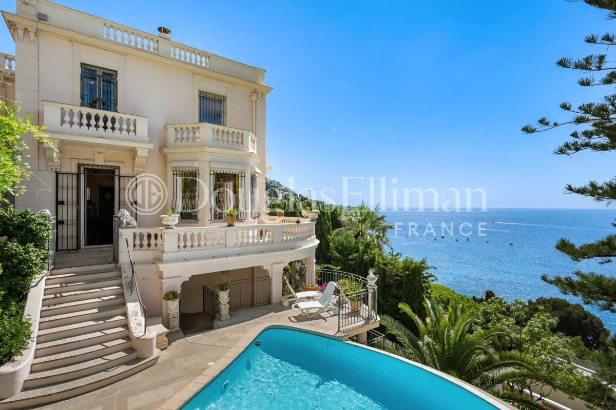Maison de luxe à vendre à Roquebrune-Cap-Martin, 6 200 000 €, Photo 1