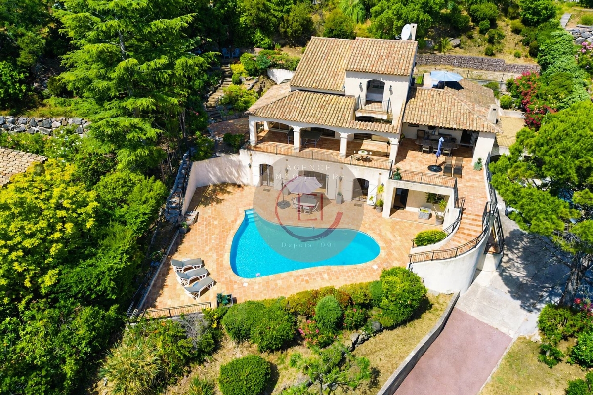 Maison de luxe à vendre à Les Adrets de l'Esterel, 1 499 500 €, Photo 1