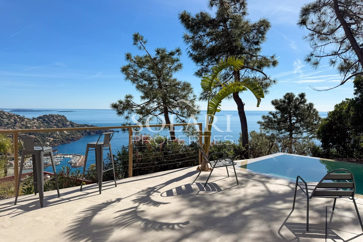 Luxury House for sale in Théoule-sur-Mer, 1 690 000 €, Photo 2