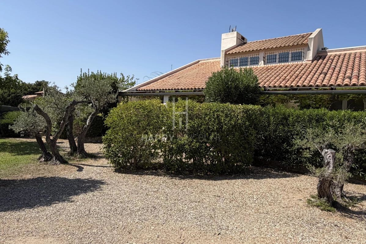 Luxury House for sale in Mouriès, 625 000 €, Photo 3