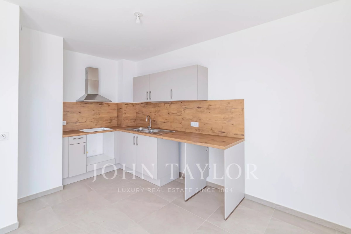 Appartement de luxe à vendre à Beausoleil, 470 000 €, Photo 3