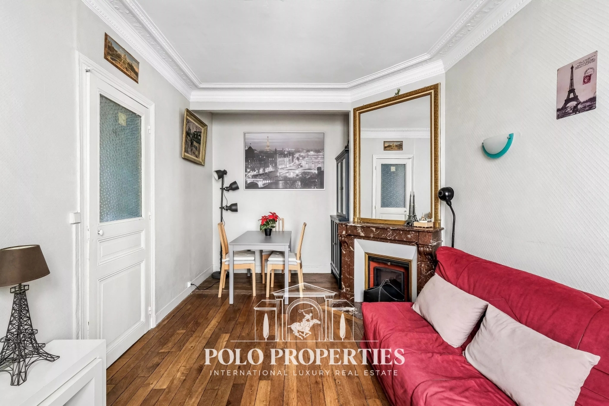 Luxury Apartment for sale in Paris 18ème, 405 000 €, Photo 4