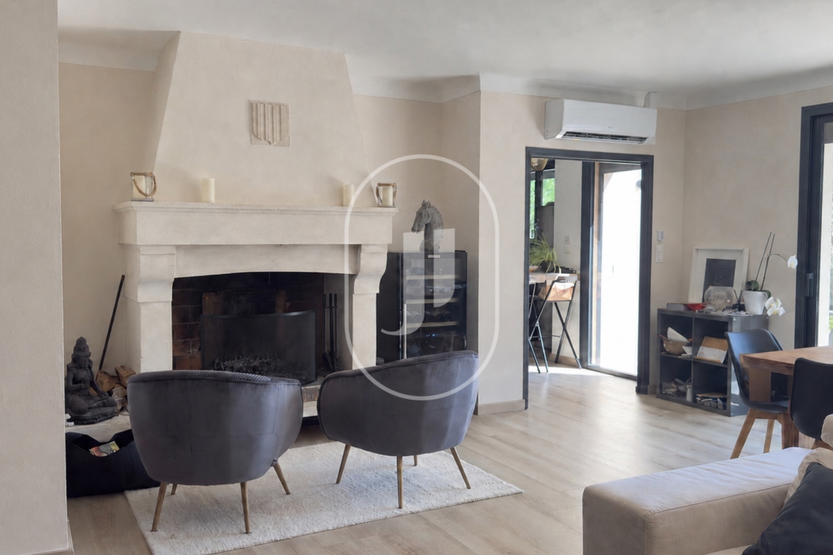 Maison de luxe à vendre à Saint-Rémy-de-Provence, 590 000 €, Photo 5