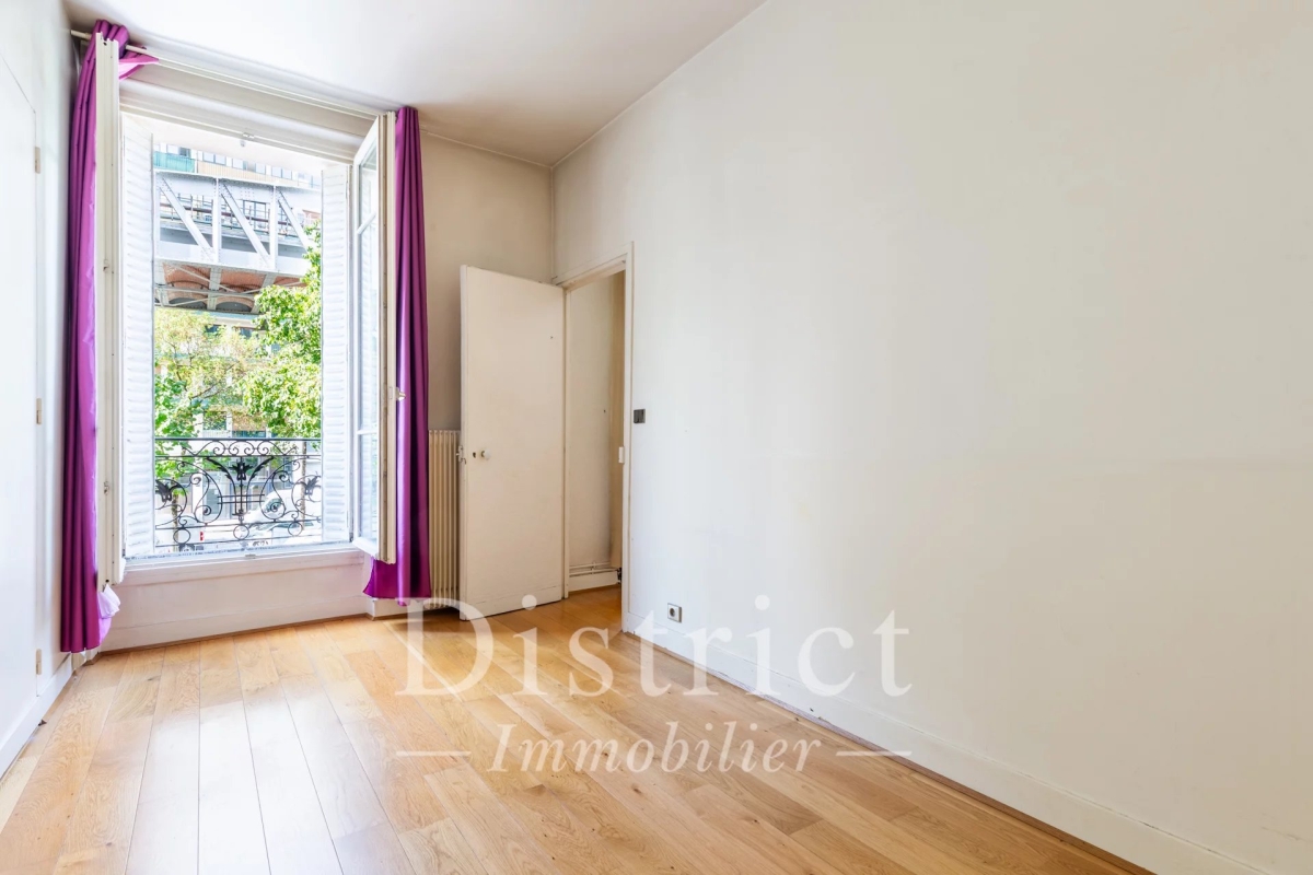 Luxury Apartment for sale in Paris 15ème, 519 000 €, Photo 5