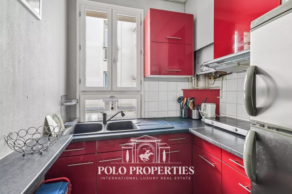 Luxury Apartment for sale in Paris 18ème, 405 000 €, Photo 7