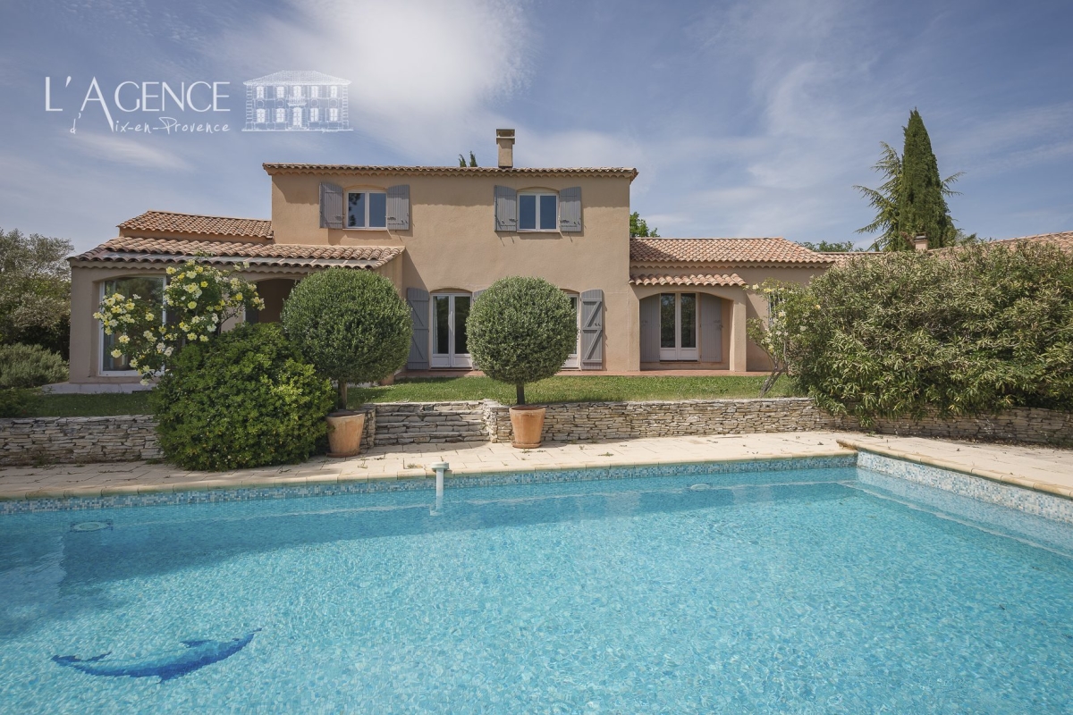 Maison de luxe à vendre à Aix-en-Provence, 1 149 000 €, Photo 1