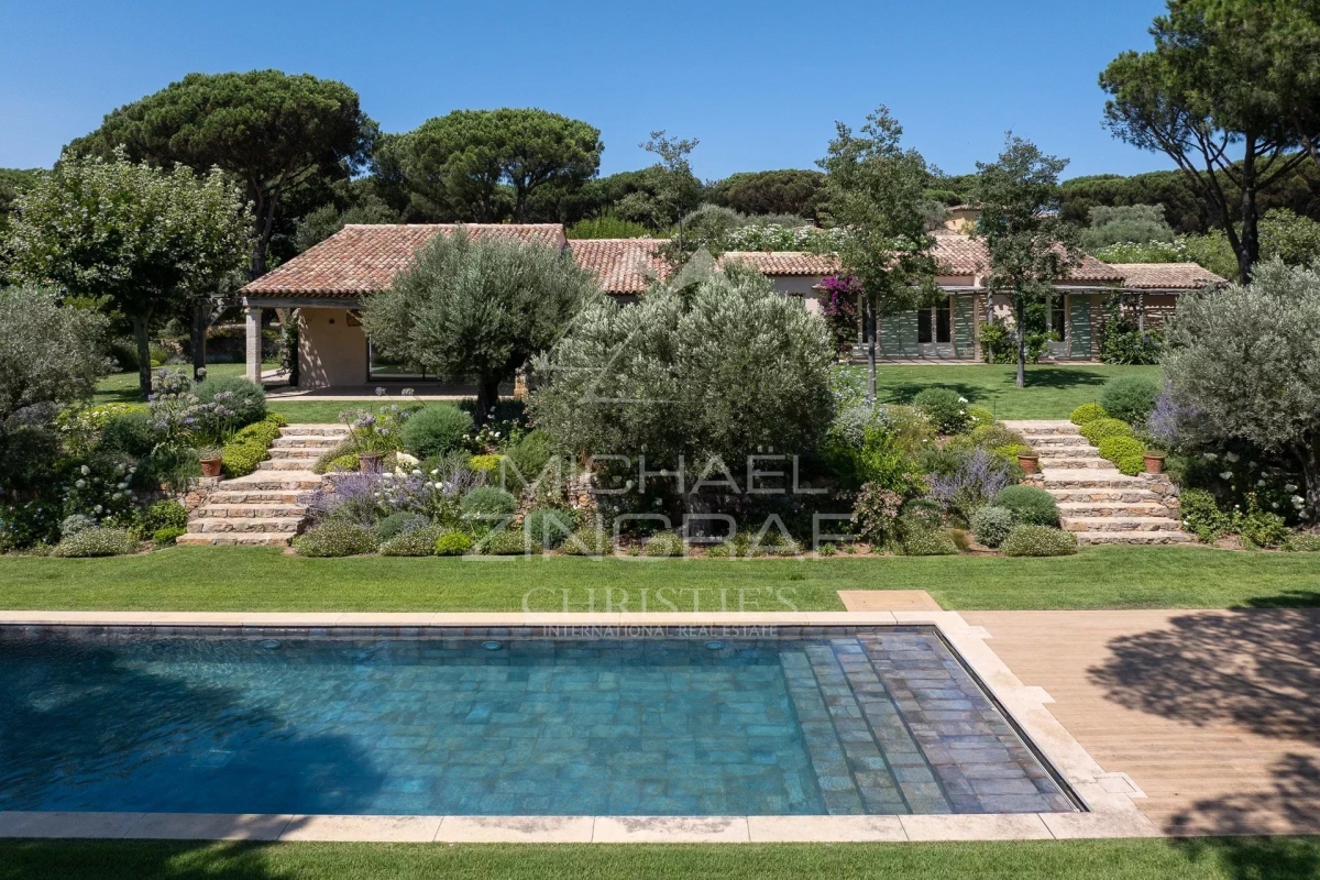 Maison de luxe à vendre à Saint-Tropez, 25 000 000 €, Photo 1