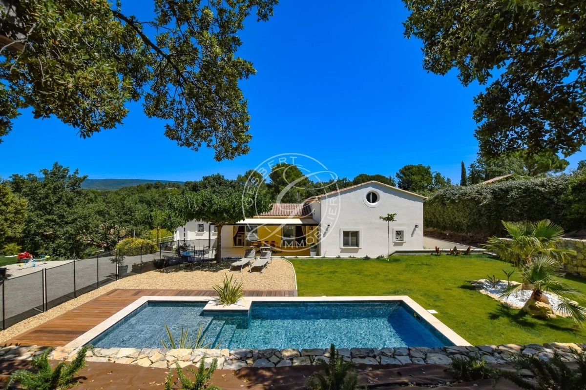 Luxury House for sale in Flayosc, 849 000 €, Photo 1