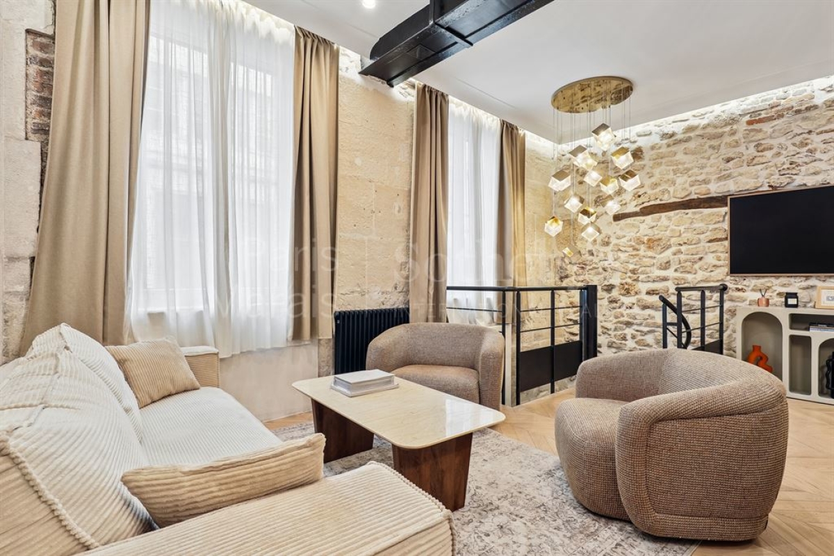 Luxury Apartment for sale in Paris 11ème, 1 200 000 €, Photo 2