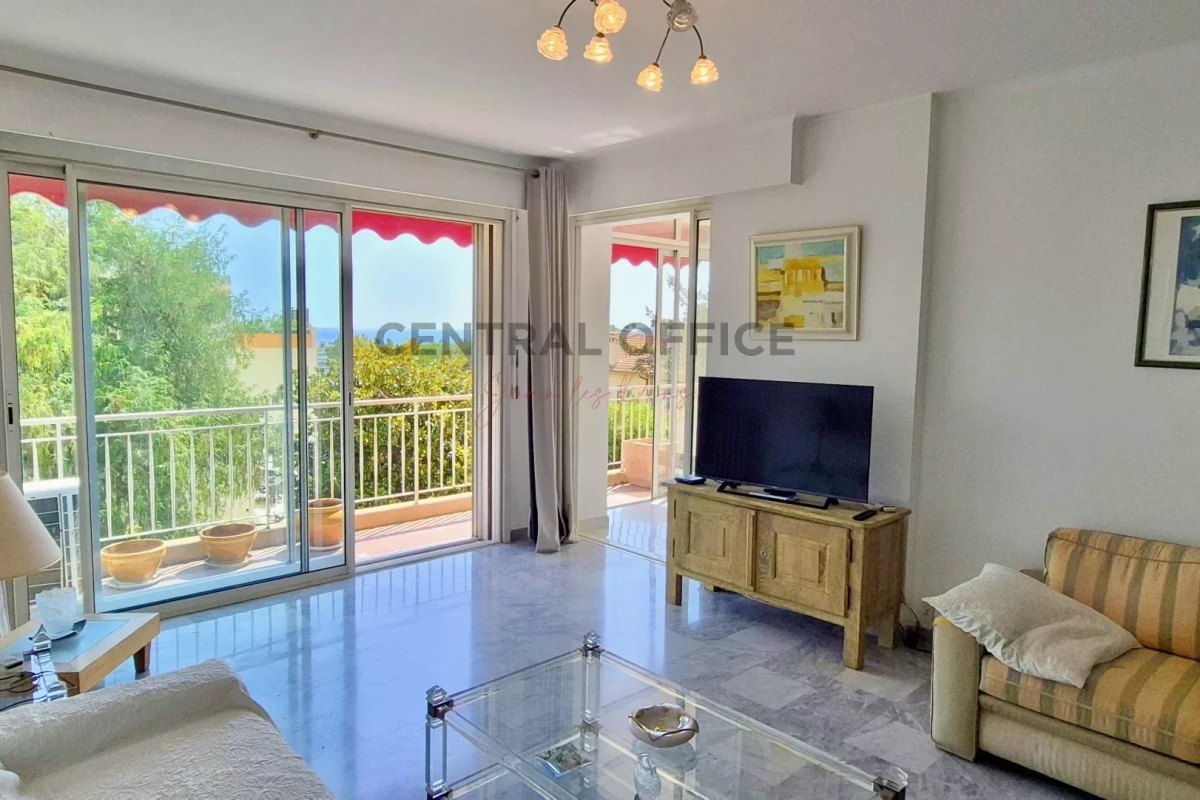 Luxury Apartment for sale in Antibes, 410 000 €, Photo 2