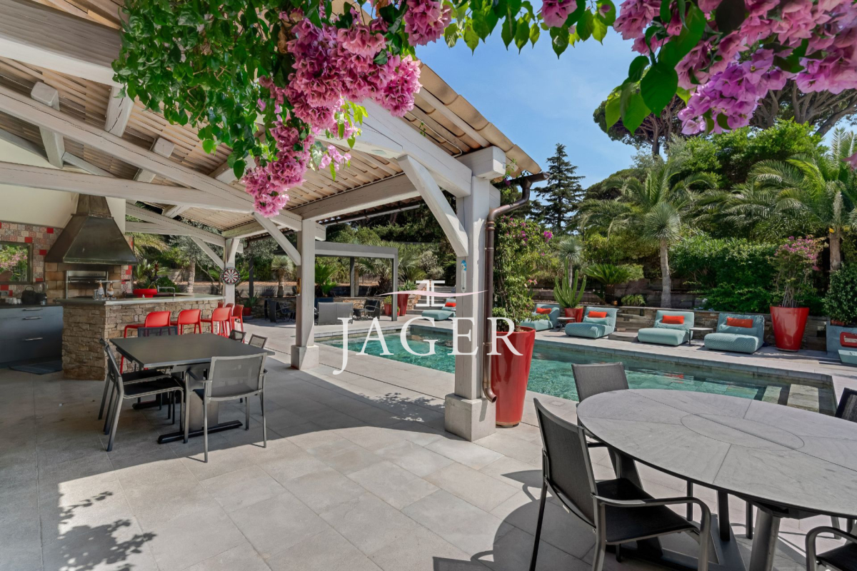 Maison de luxe à vendre à Sainte-Maxime, 2 650 000 €, Photo 3