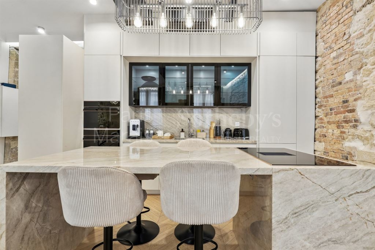 Luxury Apartment for sale in Paris 11ème, 1 200 000 €, Photo 5