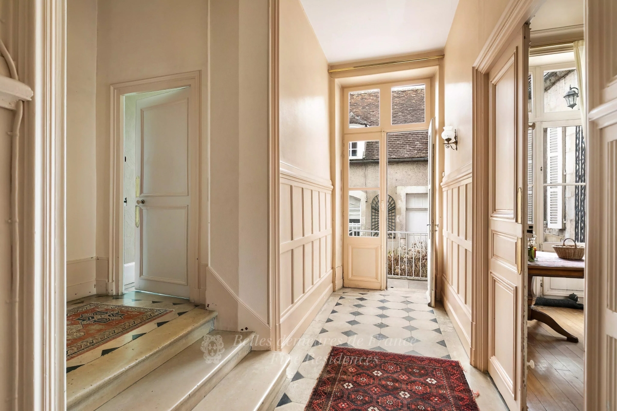 Maison de luxe à vendre à Auxerre, 630 000 €, Photo 7