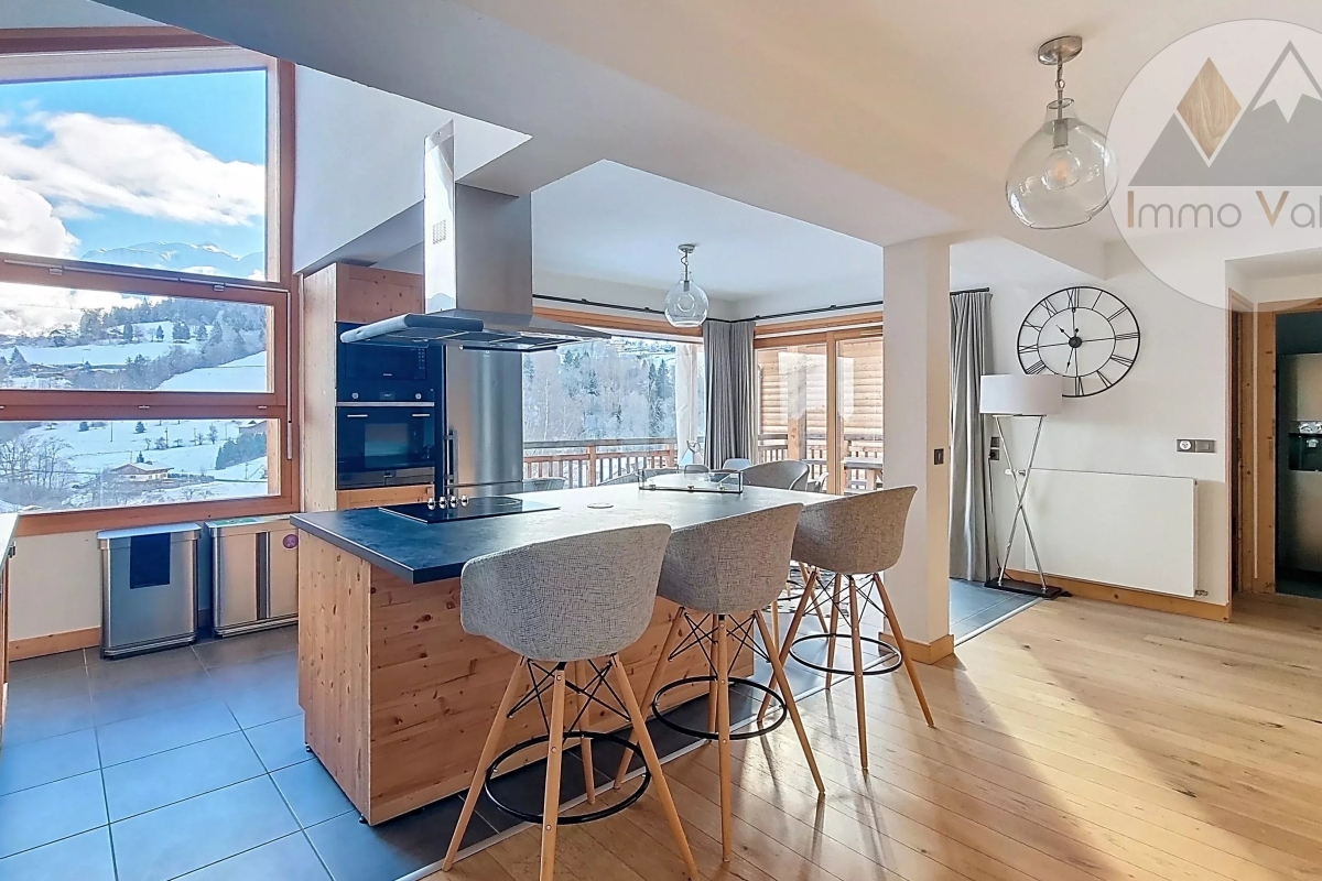 Maison de luxe à vendre à Combloux, 1 950 000 €, Photo 2