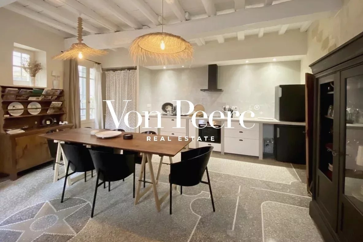 Maison de luxe à vendre à Arles, 450 000 €, Photo 2