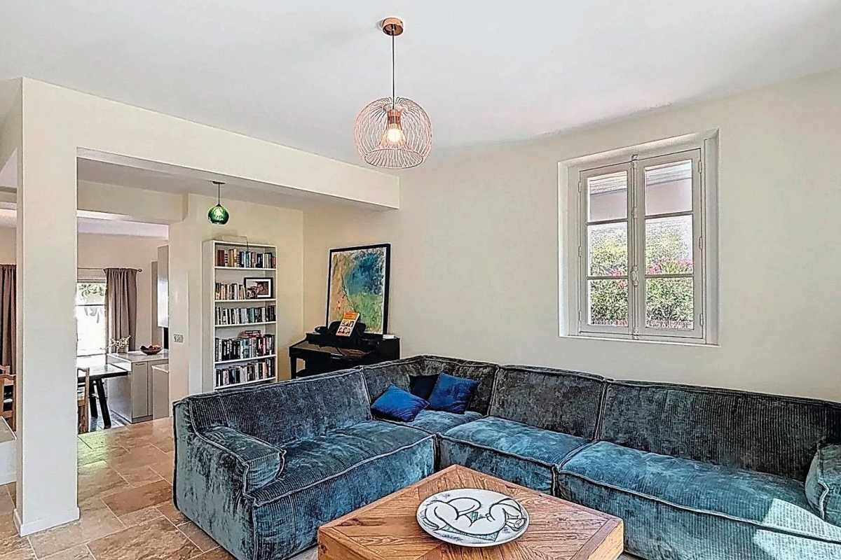 Maison de luxe à vendre à Cap d'Antibes, 1 650 000 €, Photo 2