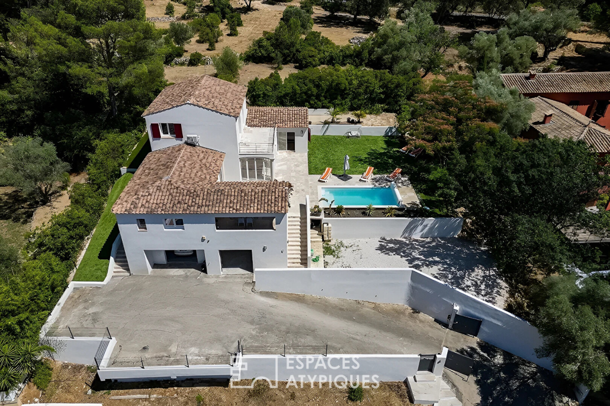 Maison de luxe à vendre à Sanary-sur-Mer, 1 290 000 €, Photo 3