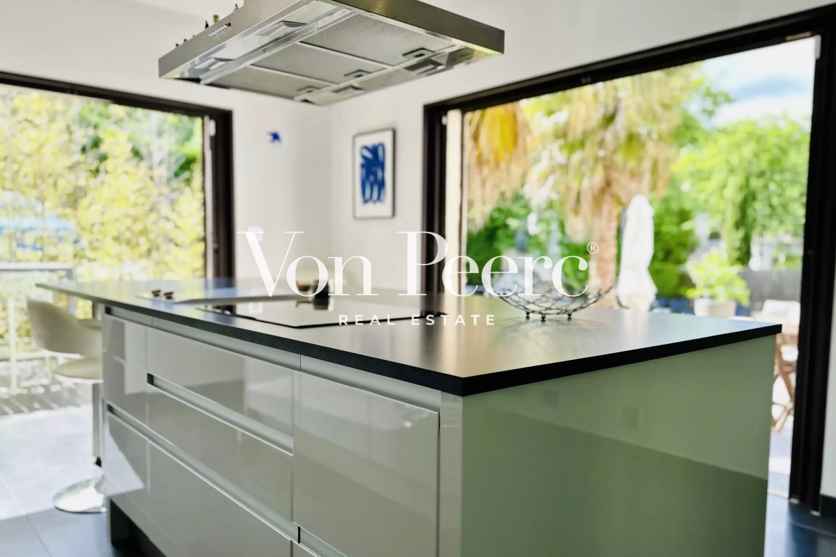 Luxury House for sale in Rochefort-du-Gard, 789 000 €, Photo 4