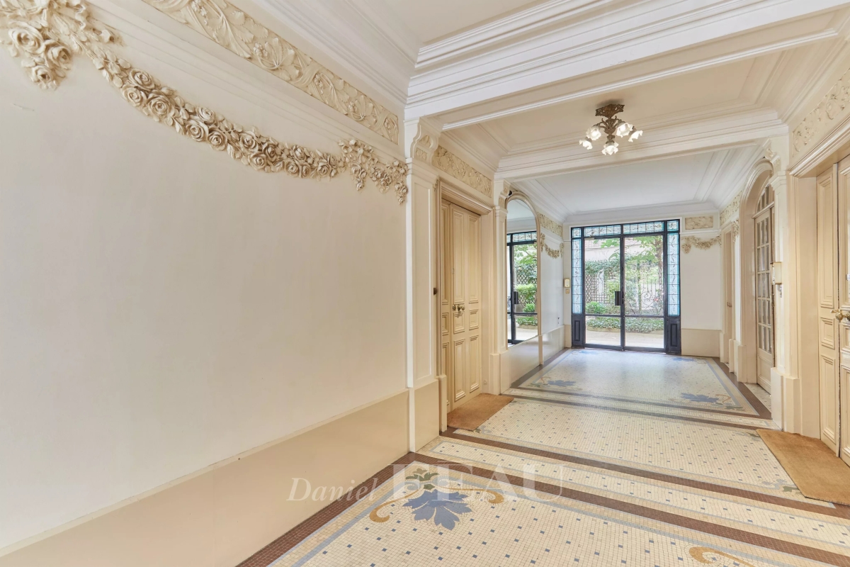 Appartement de luxe à vendre à Paris 7ème, 790 000 €, Photo 4