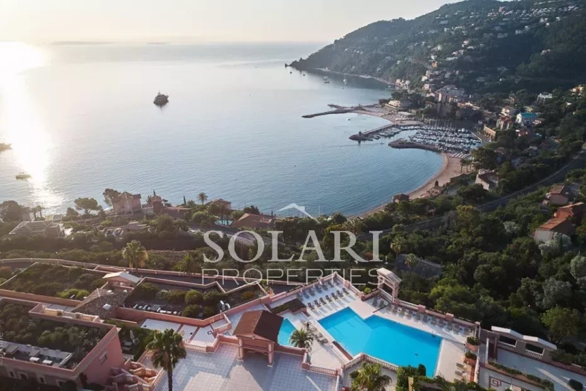 Luxury Apartment for sale in Théoule-sur-Mer, 499 000 €, Photo 5