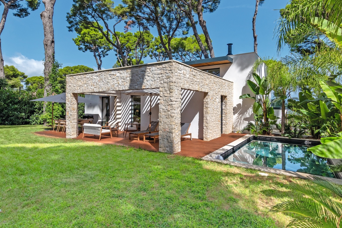 Maison de luxe à vendre à Cap d'Antibes, 2 890 000 €, Photo 1