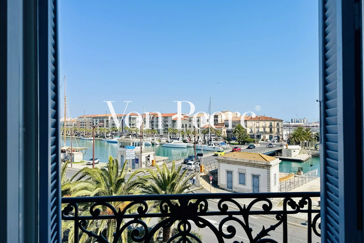 Luxury Apartment for sale in Sète, 695 000 €, Photo 1