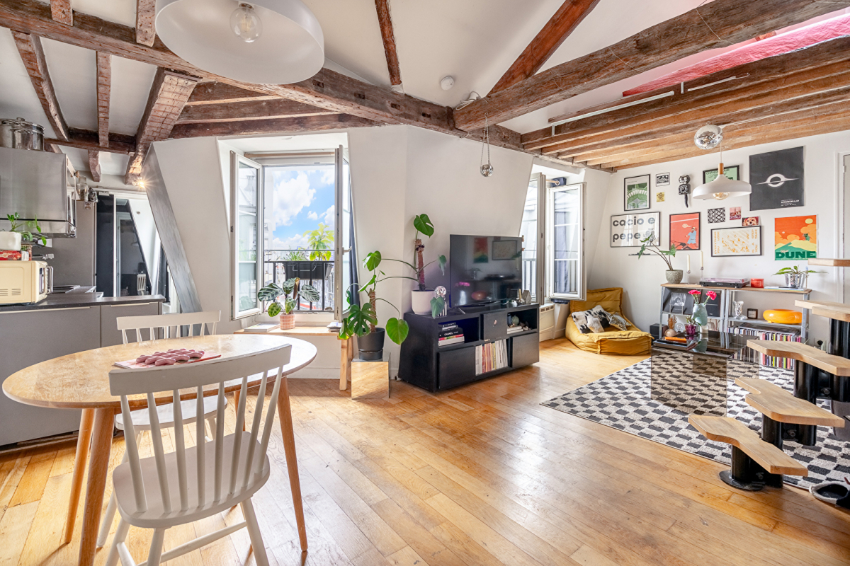 Appartement de luxe à vendre à Paris 10ème, 370 000 €, Photo 2