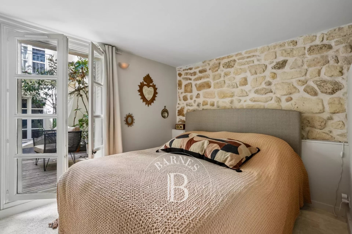 Luxury Apartment for sale in Paris 6ème, 1 350 000 €, Photo 2