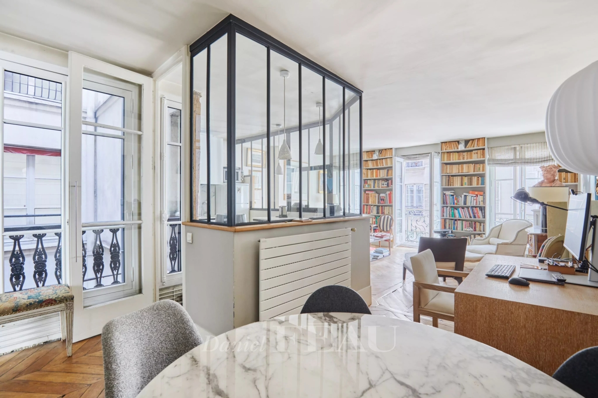 Appartement de luxe à vendre à Paris 7ème, 1 050 000 €, Photo 2